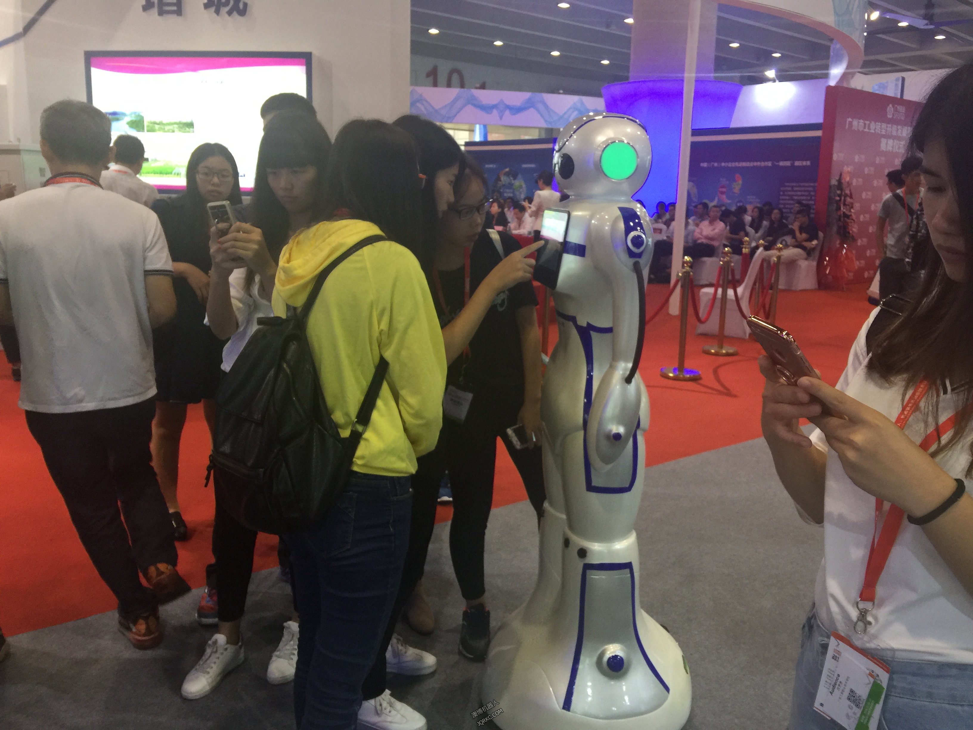 機(jī)器人與人類(lèi)談判？能成功嗎？